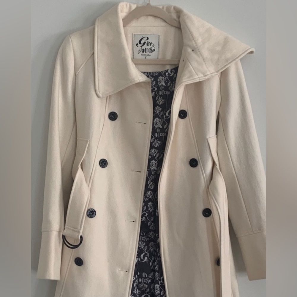 Women’s Small Cream G by Guess Coat